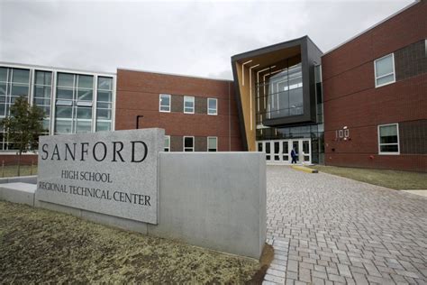 Sanford schools - Sanford School Department. JAN 27, 2023. The Sanford School Department is starting to spotlight employees at all of our schools. If you know an employee who you feel should be highlighted, please email communications coordinator Sam Bonsey at sbonsey@sanford.org. This spotlight is on Sanford …